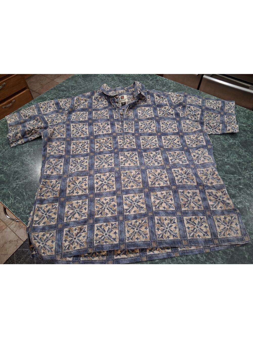 Vtg Tori Richard Honolulu Mens L 100% Cotton Aloha Shirt Blue Reverse Print Luau